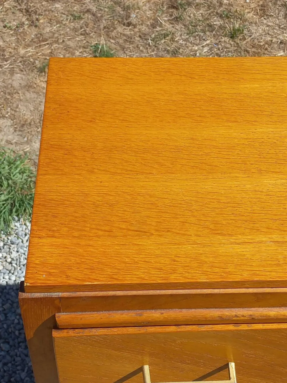 Commode vintage en chêne blond pieds compas 4 tiroirs des années 50