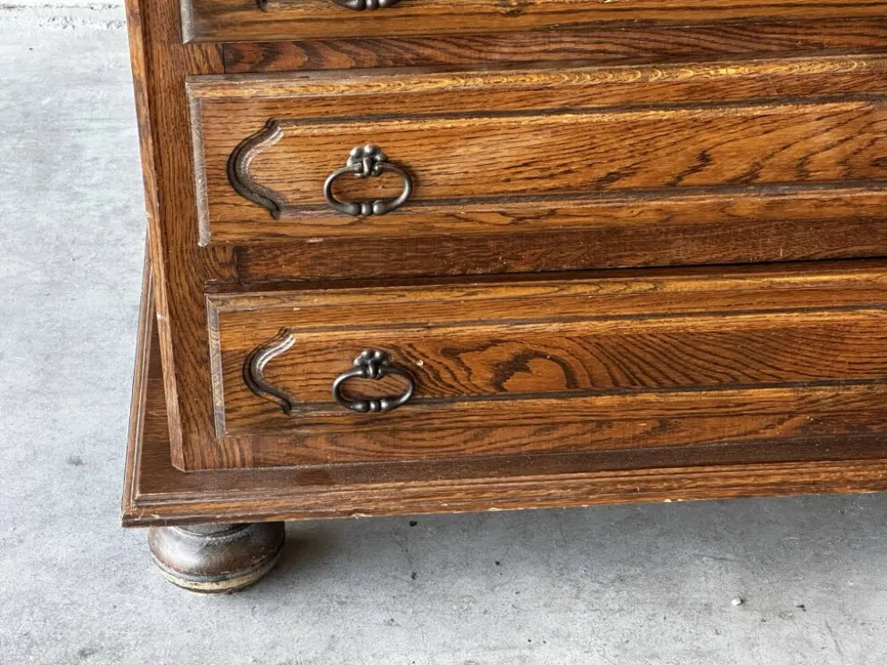 Commode vintage en chêne et placage à 4 tiroirs
