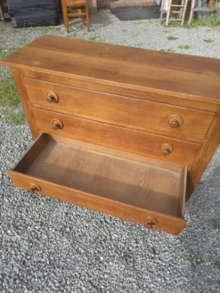 Commode Vintage en chêne massif des années 60