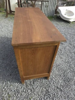 Commode Vintage en chêne massif des années 60