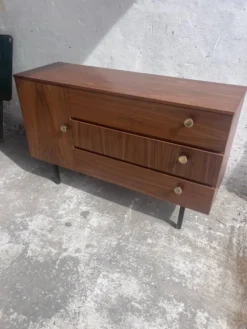 Commode vintage en noyer DDR, années 1960