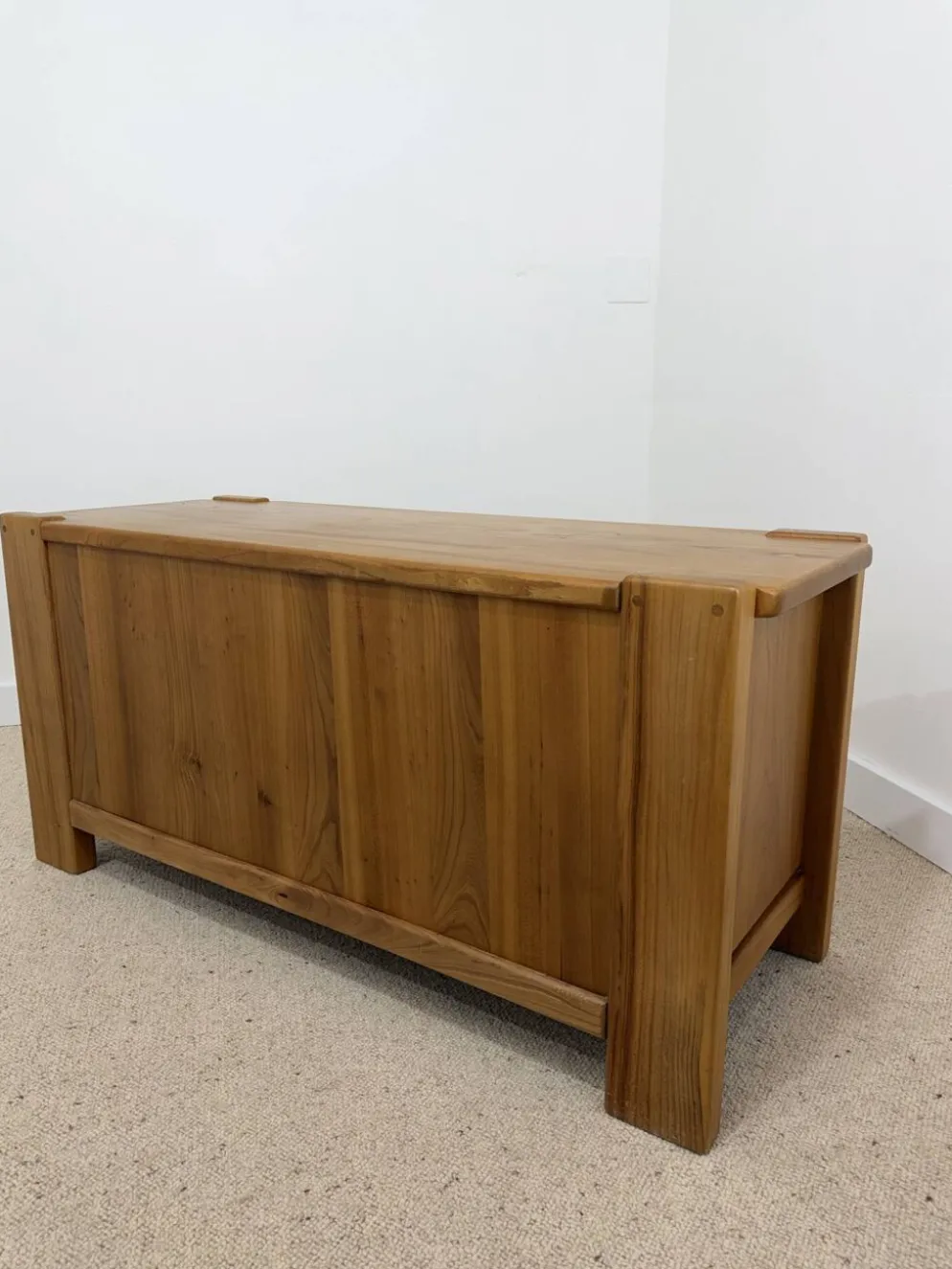 Commode vintage en orme – années 70
