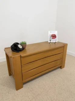 Commode vintage en orme – années 70