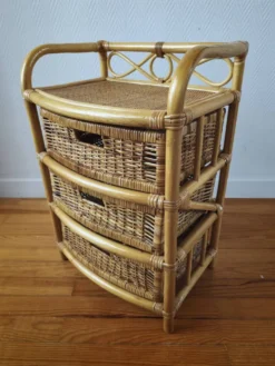 Commode vintage en rotin et osier