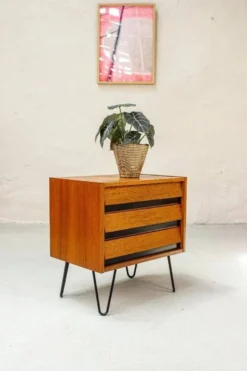 Commode vintage en teck des années 50, meuble bas, buffet