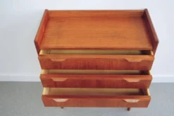 Commode vintage en teck Henning Jørgensen