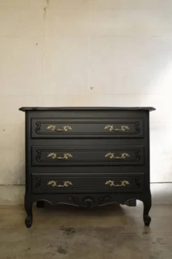 Commode vintage noire