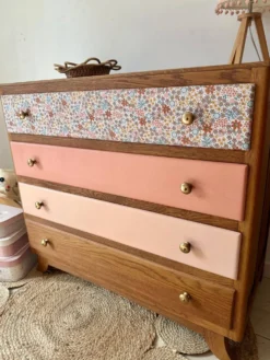 Commode vintage rénovée