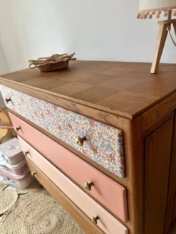 Commode vintage rénovée