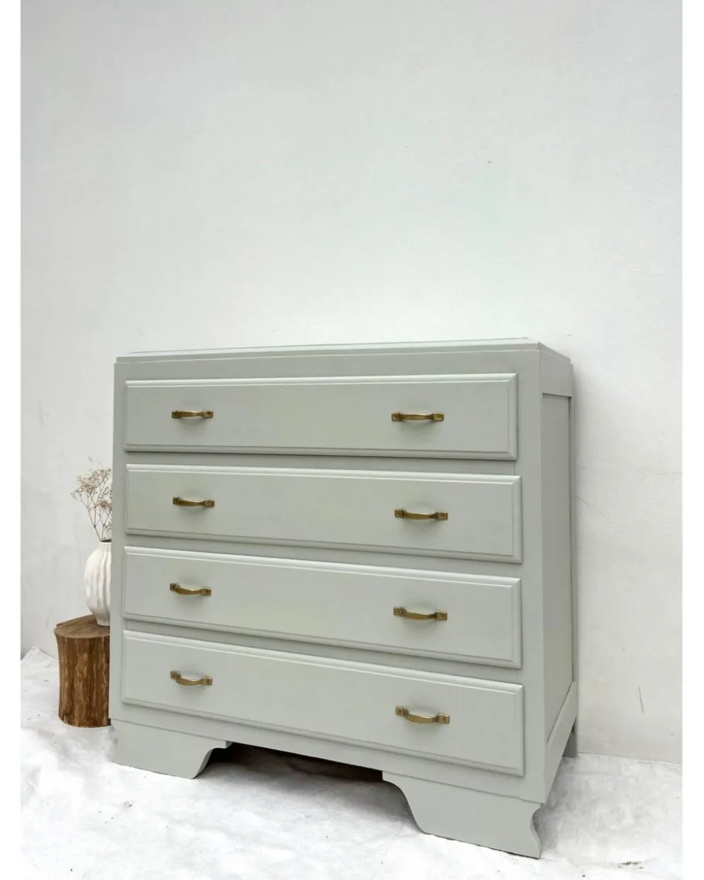 Commode vintage rénovée