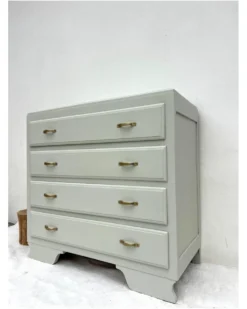 Commode vintage rénovée