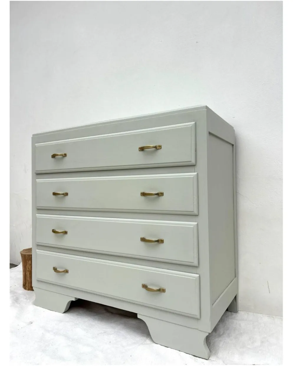 Commode vintage rénovée