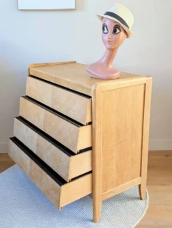 Commode vintage rénovée, années 50 60, style scandinave et moderniste