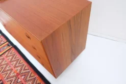 Commode vintage rétro années 60-70 HG Møbler en teck, style années 60-70.