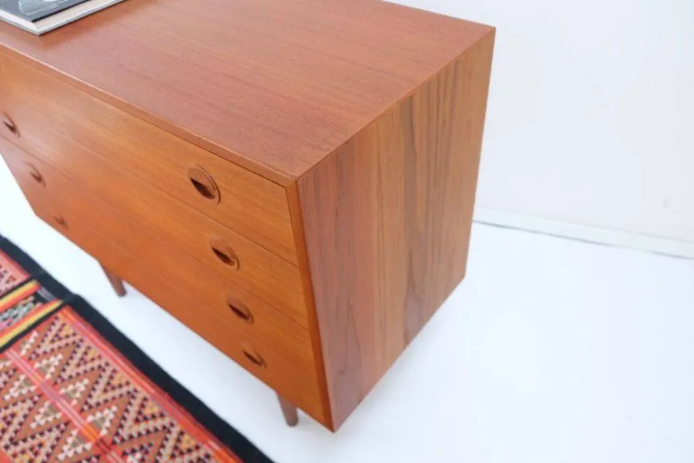 Commode vintage rétro années 60-70 HG Møbler en teck, style années 60-70.