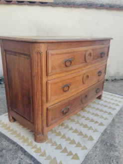 Commode XVIII façade 1/2 lune