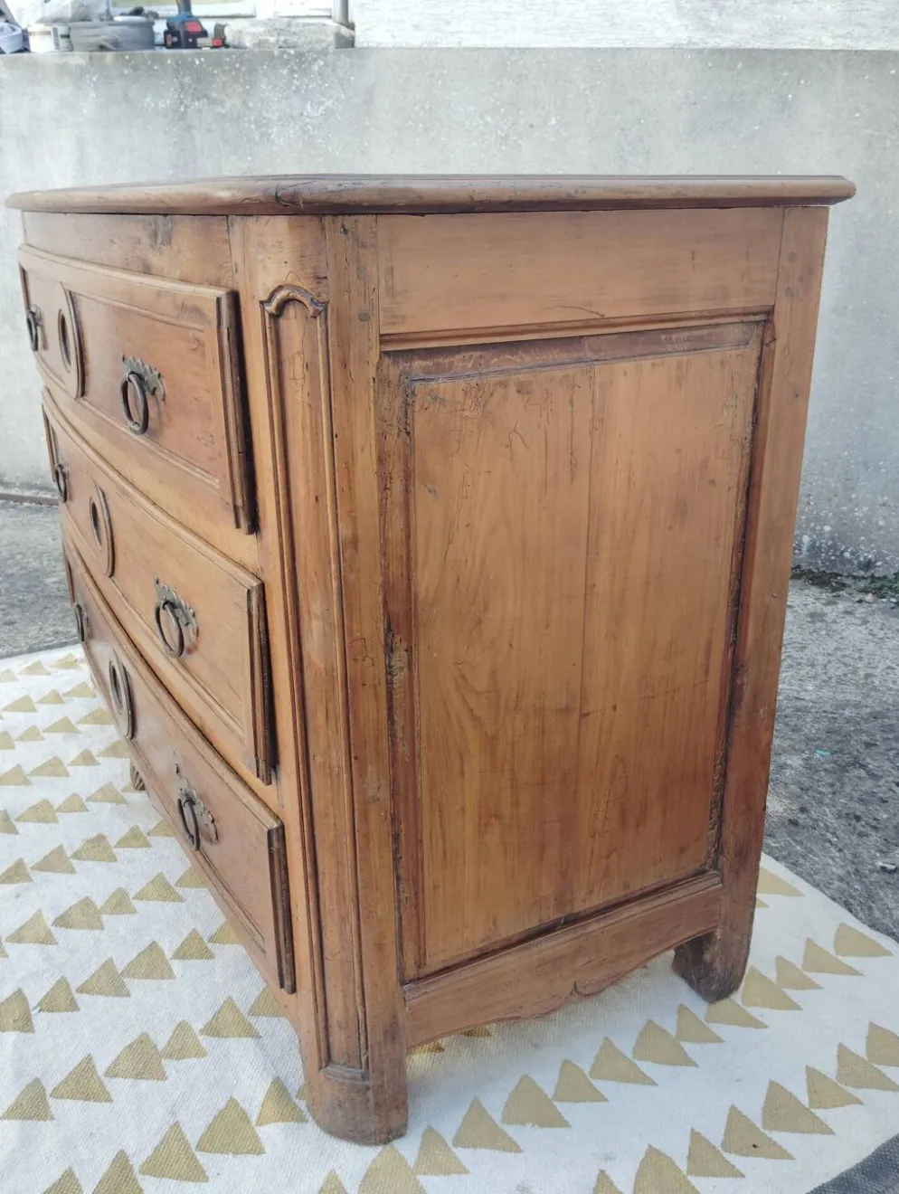 Commode XVIII façade 1/2 lune