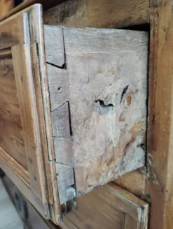 Commode XVIII façade 1/2 lune