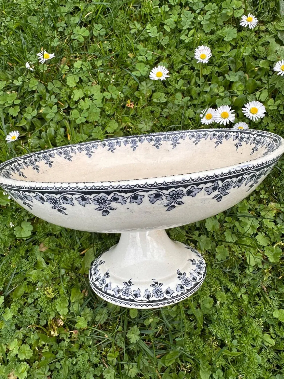 Compotier ancien en faïence Terre de Fer - Décor floral bleu