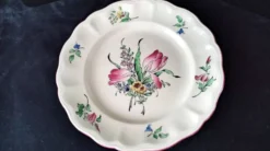 Compotier , coupe sur pied en demi porcelaine de Lunéville KG