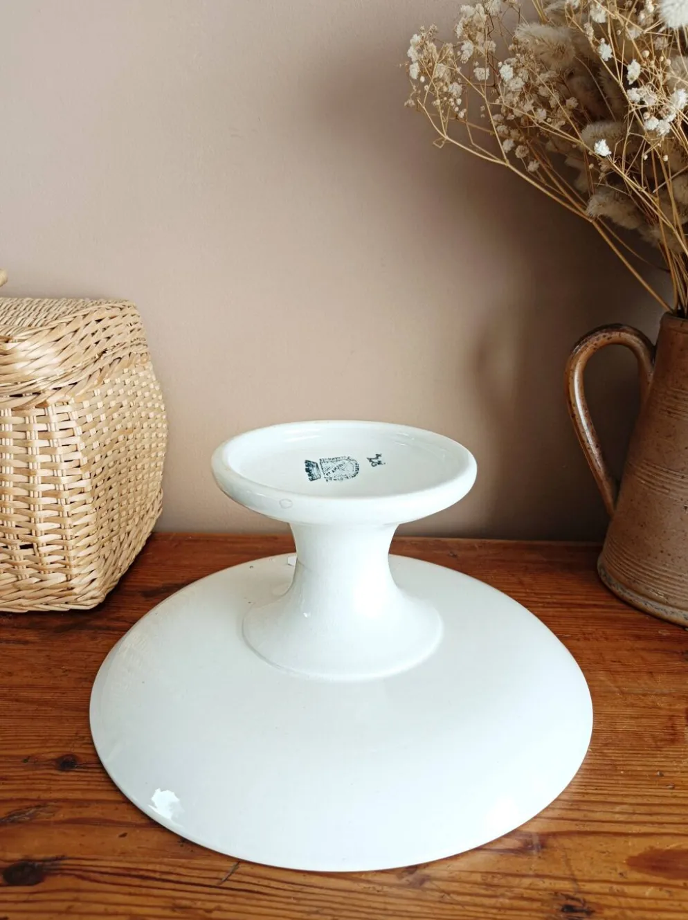 Compotier en faïence terre de fer de St-Amand.