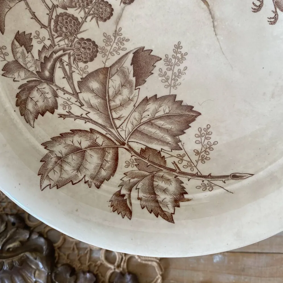 Compotier en terre de fer sépia , coupe à fruits ancienne