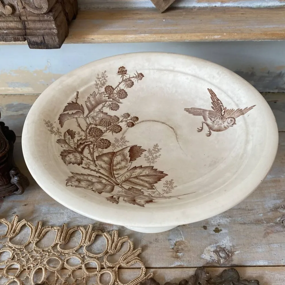 Compotier en terre de fer sépia , coupe à fruits ancienne