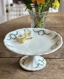 Compotier ou assiette à pied ancienne en terre de fer -Villey de Longc