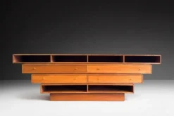 Comptoir, bar en bois sculptural, Italie, années 1970