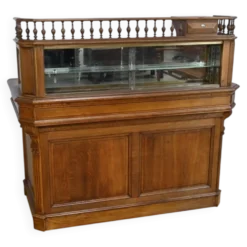 Comptoir d’apothicaire en chêne – 1920