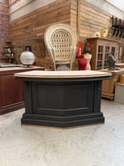 Comptoir de bar incurvé XXème