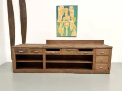 Comptoir de commerce ancien