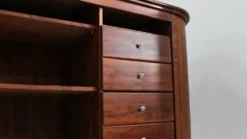 Comptoir de magasin vintage en marbre et bois Italie années 1970