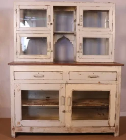 Comptoir de marchand en teck birmane patine blanche d’origine