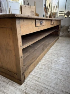 Comptoir de métier XXL en pin, 1900