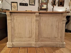 Comptoir fin XIXème en chêne patiné