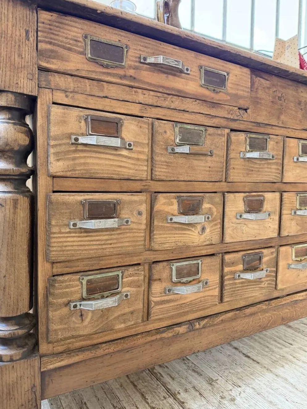 Comptoir, îlot central, meuble de métier multi-tiroirs