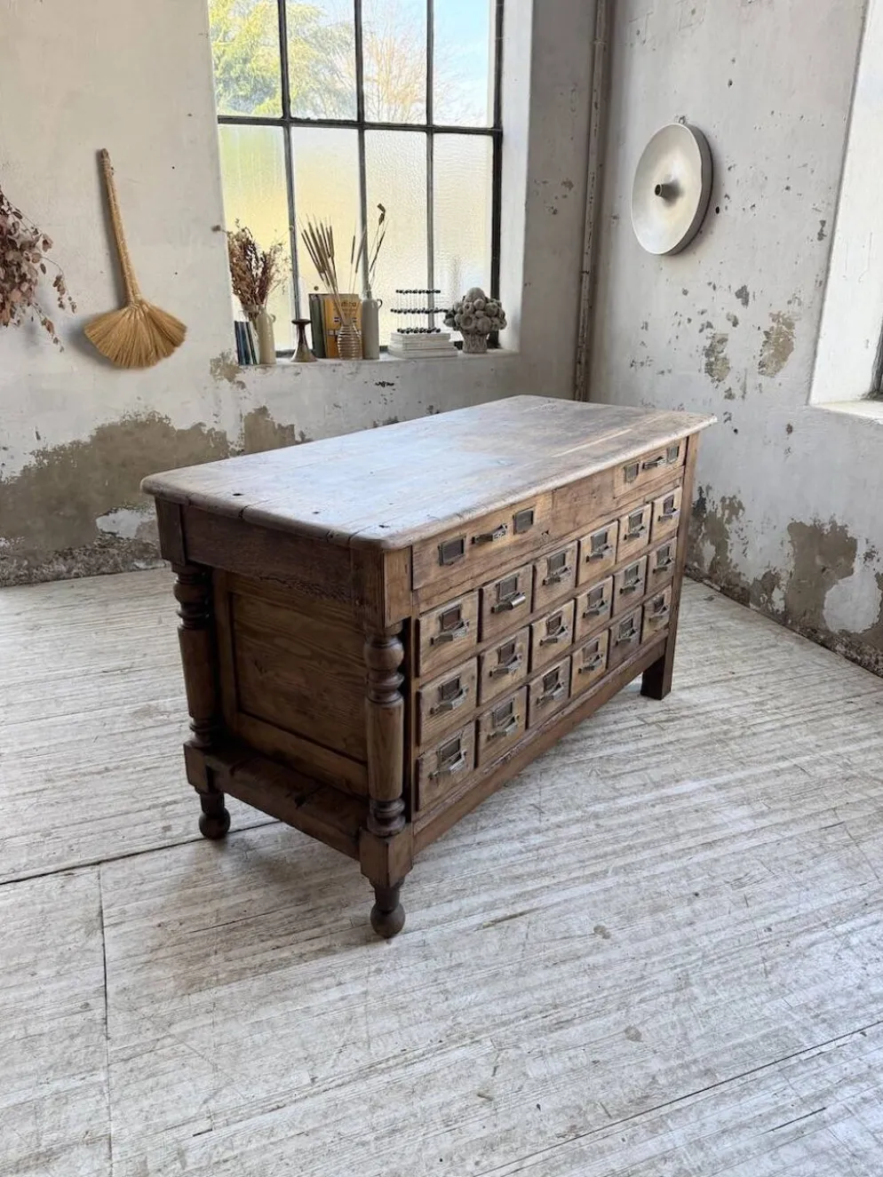 Comptoir, îlot central, meuble de métier multi-tiroirs