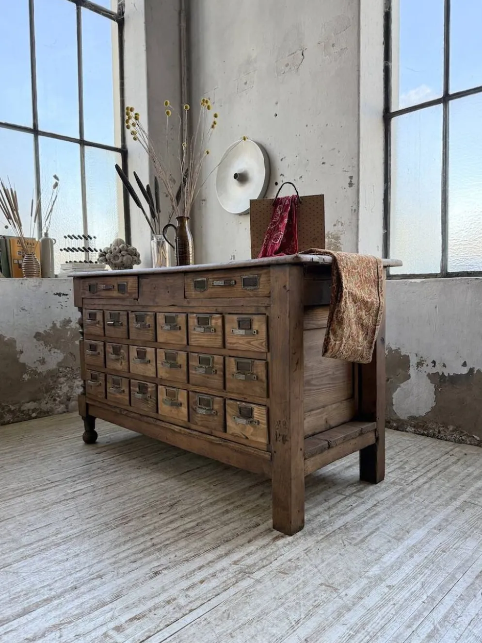 Comptoir, îlot central, meuble de métier multi-tiroirs