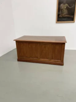 Comptoir ou bureau en noyer années 50