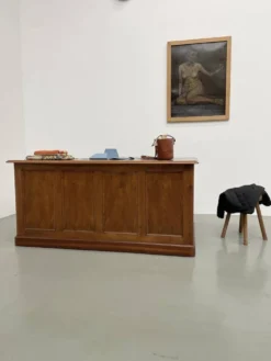 Comptoir ou bureau en noyer années 50
