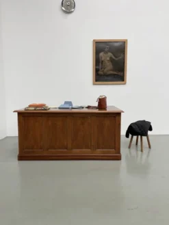Comptoir ou bureau en noyer années 50