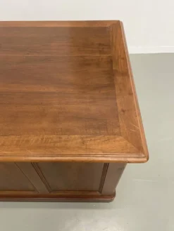 Comptoir ou bureau en noyer années 50