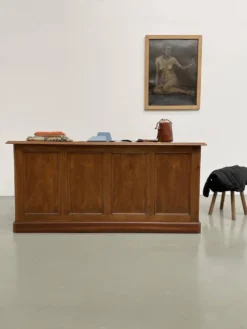 Comptoir ou bureau en noyer années 50
