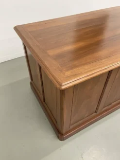 Comptoir ou bureau en noyer années 50