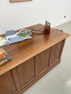 Comptoir ou bureau en noyer années 50