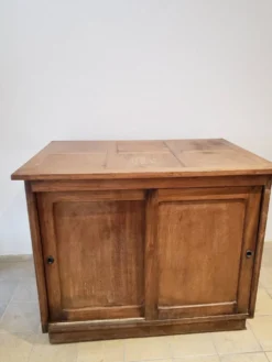 Comptoir vitré ancien