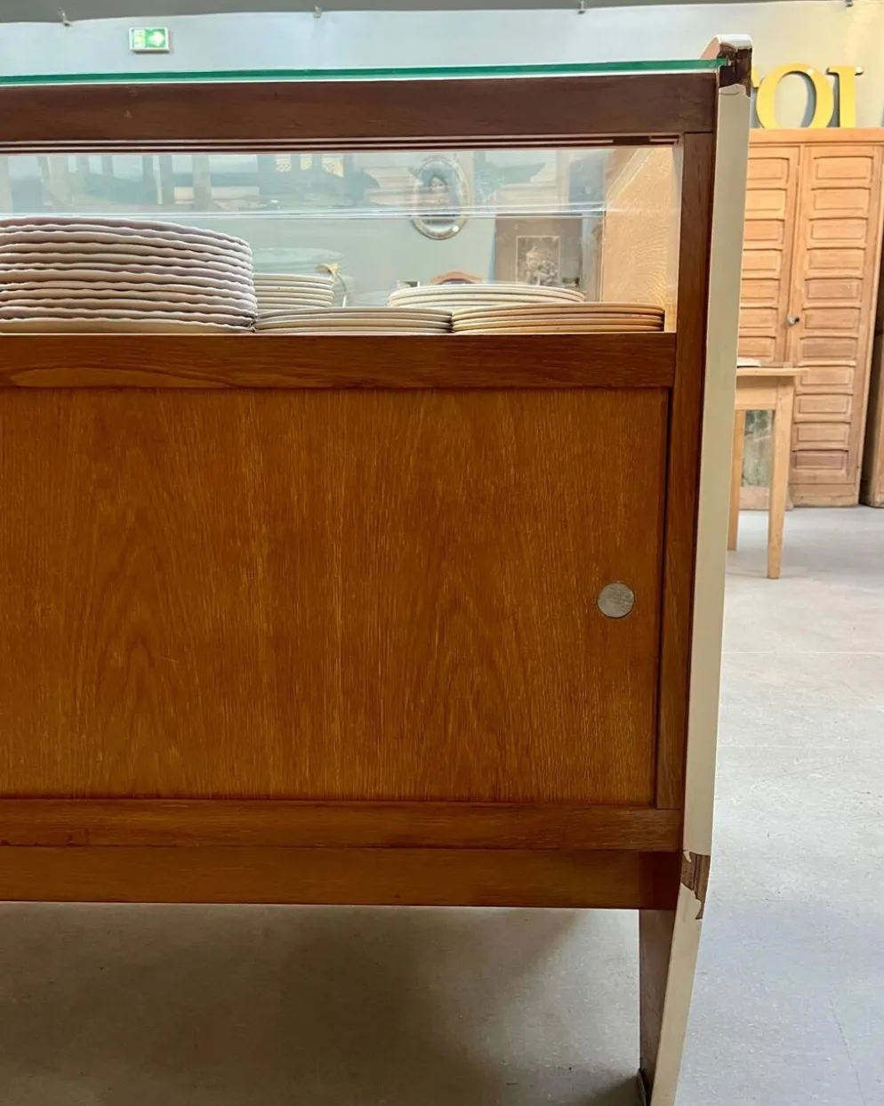 Comptoir, vitrine Siegel Paris, années 50, rénové