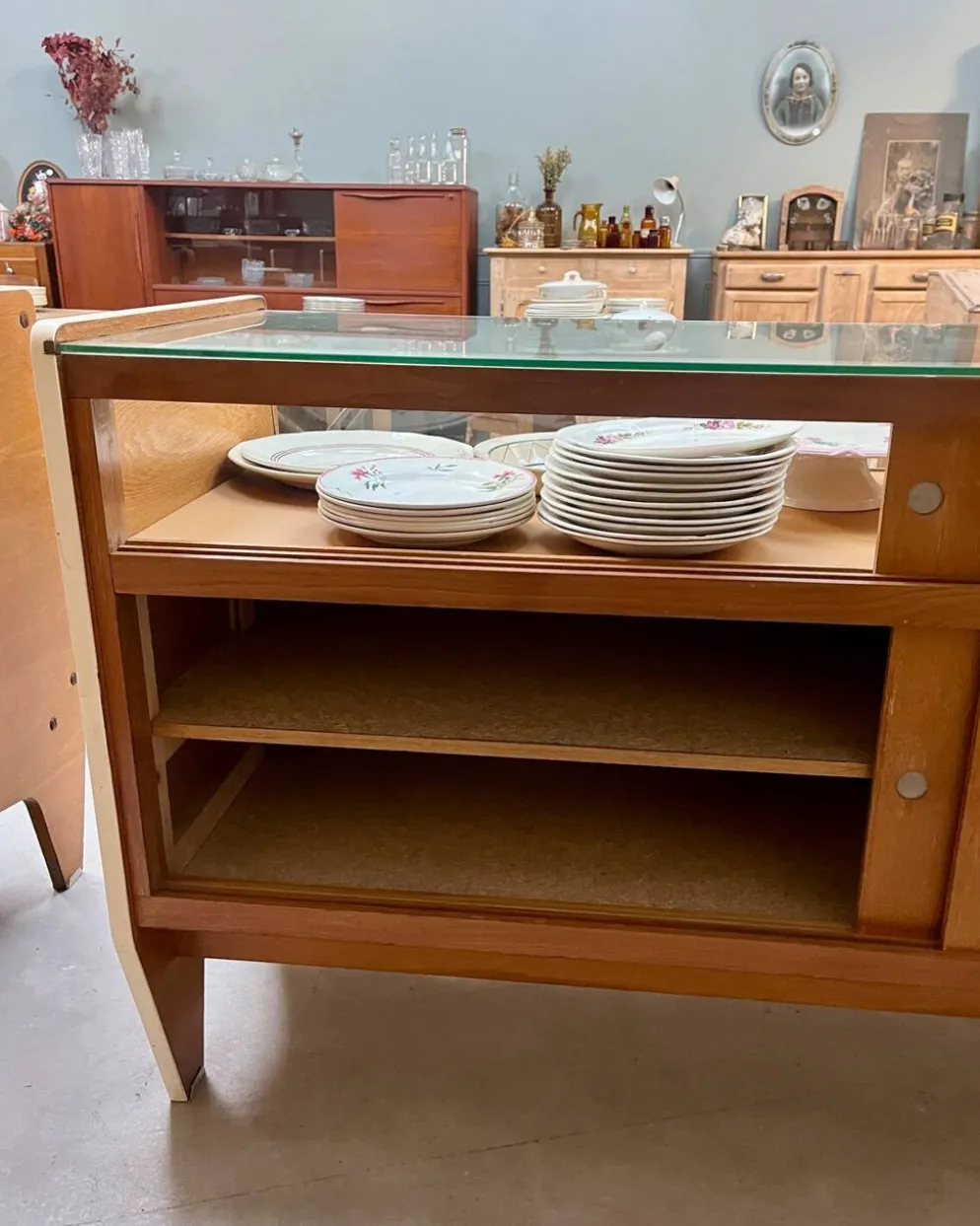 Comptoir, vitrine Siegel Paris, années 50, rénové