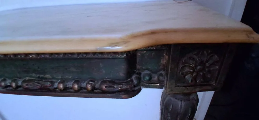 Console ancienne, fin 19ème, Napoléon III, en bois et marbre.